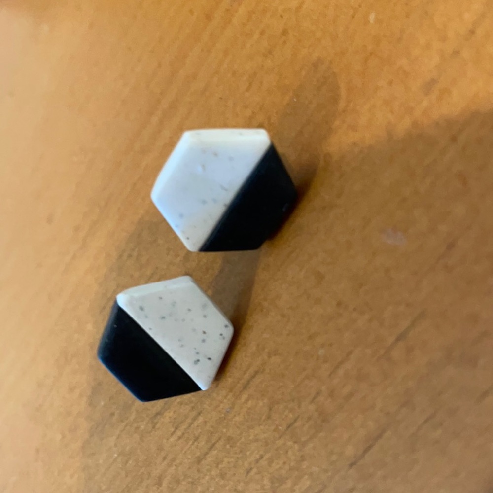 Black and white clay earings